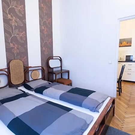 Parliament Prime Deluxe Apartment Budapest