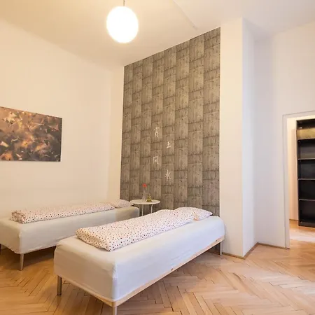 Apartment Parliament Prime Deluxe