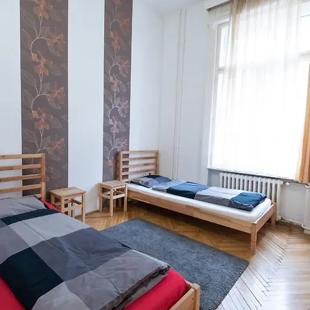 Parliament Prime Deluxe * Budapest